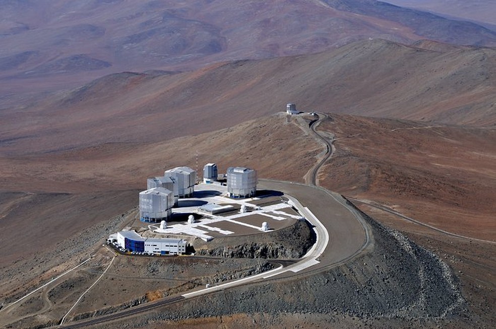 Vista aérea do Very Large Telescope, no deserto do Atacama — Foto: L Dauvergne & G. Hüdepohl/ESO