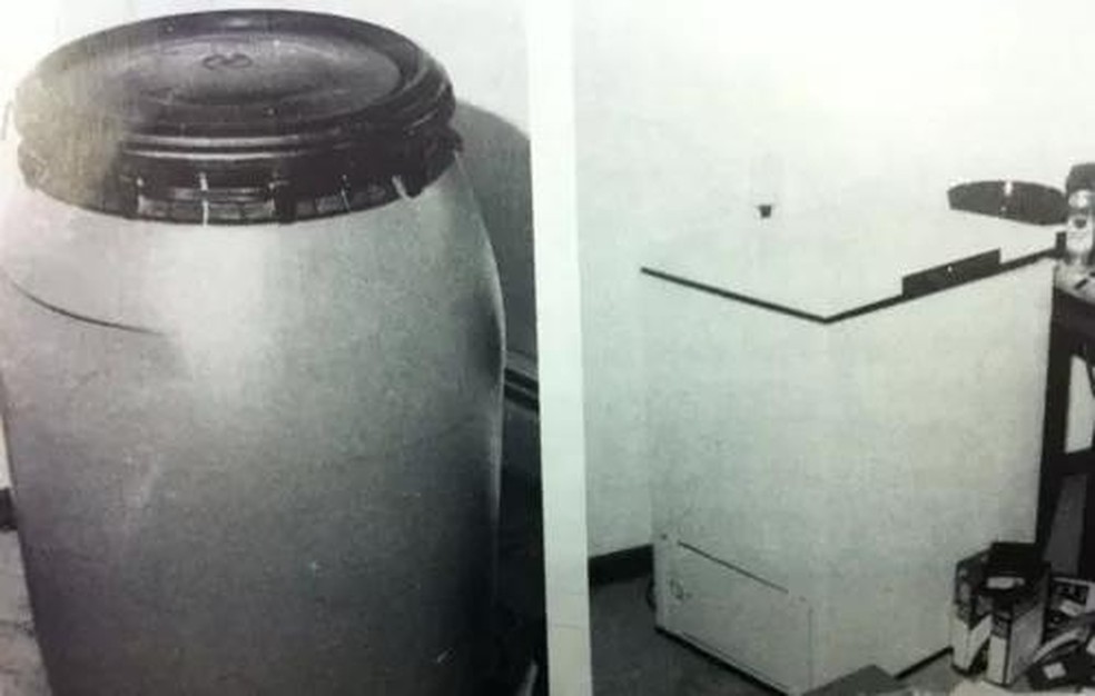 O assassino usava ácido para dissolver os corpos (Foto: Departamento de Polícia de Milwaukee/FBI) — Foto: Galileu