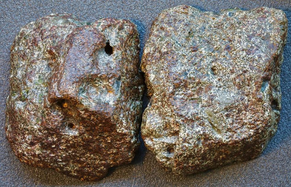 Pedaços do meteorito Erg Chech 002 — Foto: Steve Jurvetson / Flickr (CC BY 2.0)