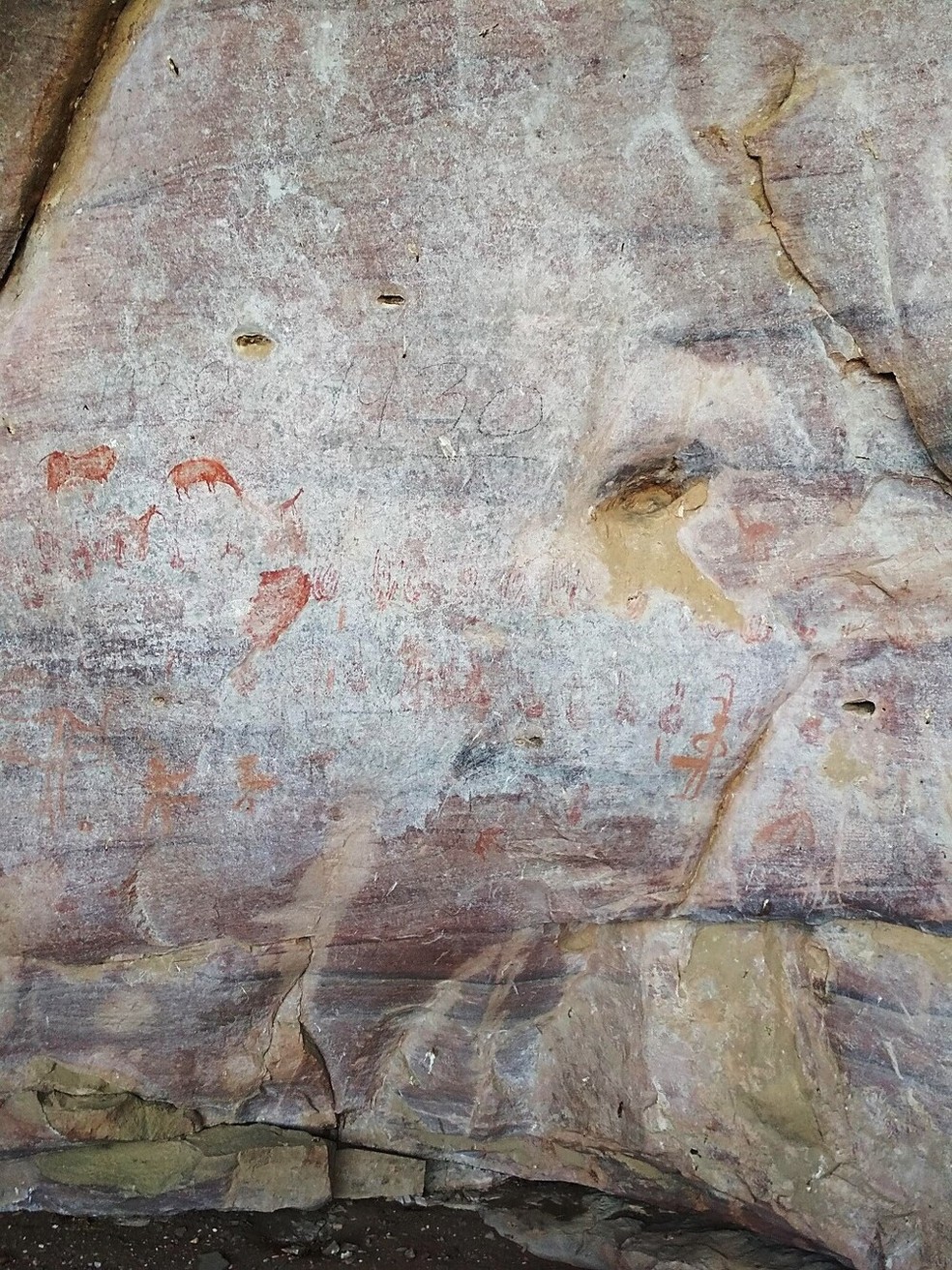 Arte rupestre no abrigo rochoso Diepkloof 2. — Foto: Unesco/Mariagrazia Galimberti/Departamento de Assuntos Culturais e Esportes do Cabo Ocidental