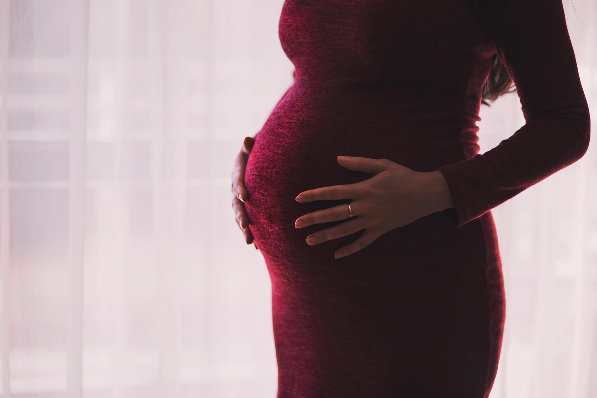 Engravidar entre 10 e 13 anos aumenta em 56% o risco de parto prematuro