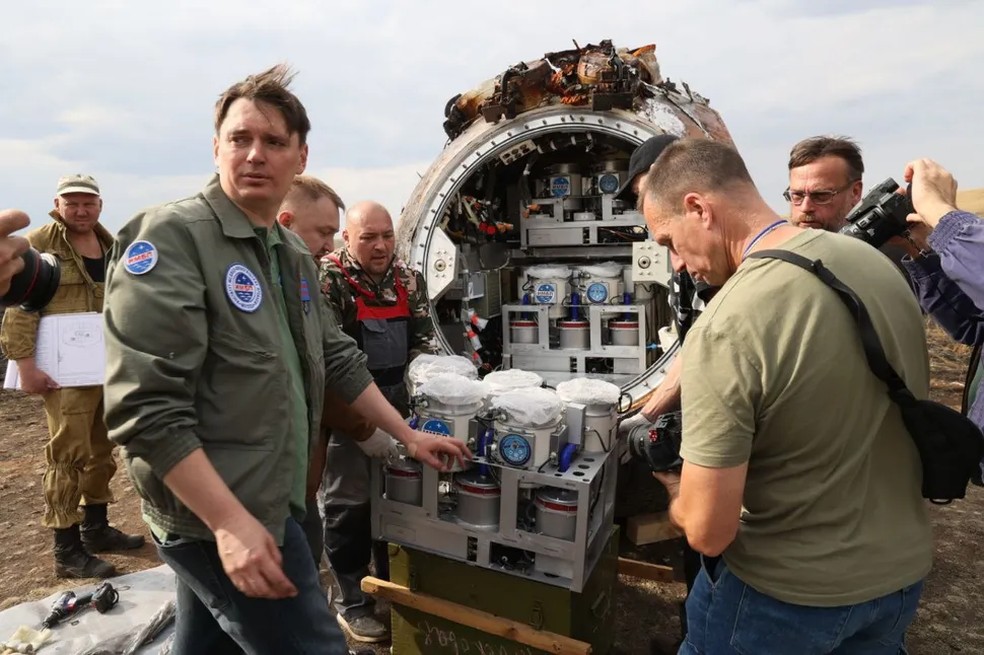  Roscosmos
