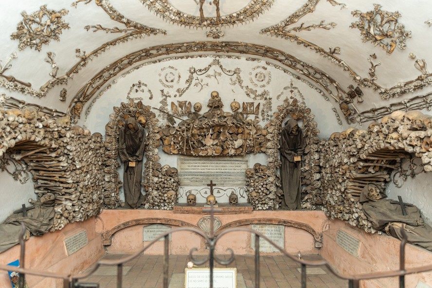 Cripta dei Cappuccini é uma igreja histórica dos capuchinhos, ordem católica fundada no século 16