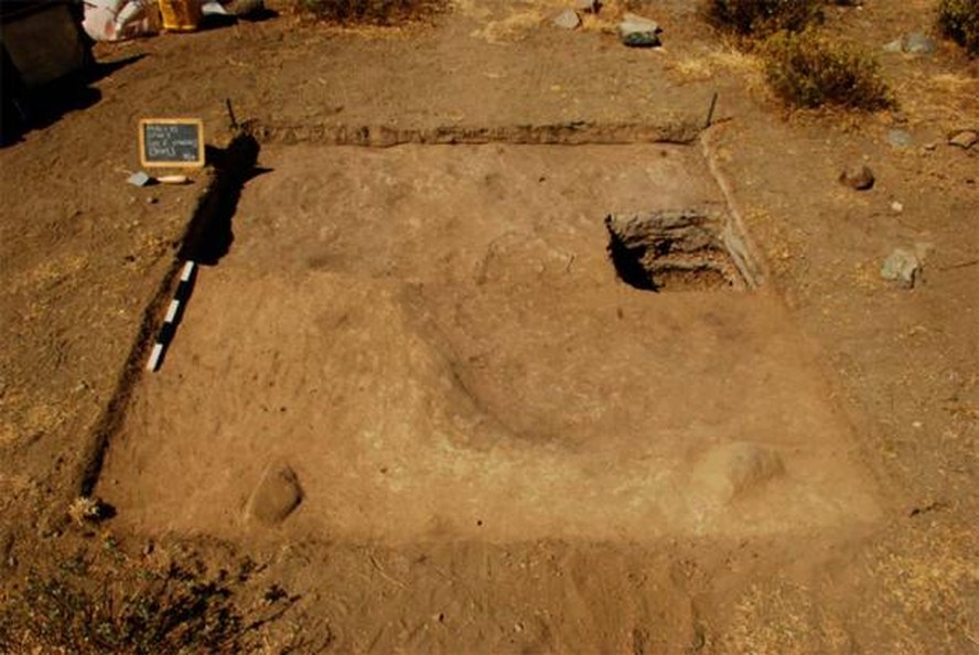 A plataforma de dança parcialmente escavada descoberta por investigadores em Viejo Sangayaico, Peru. (