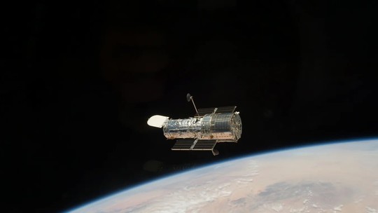Telescópio Hubble pausa observações  e entra em "modo de segurança"