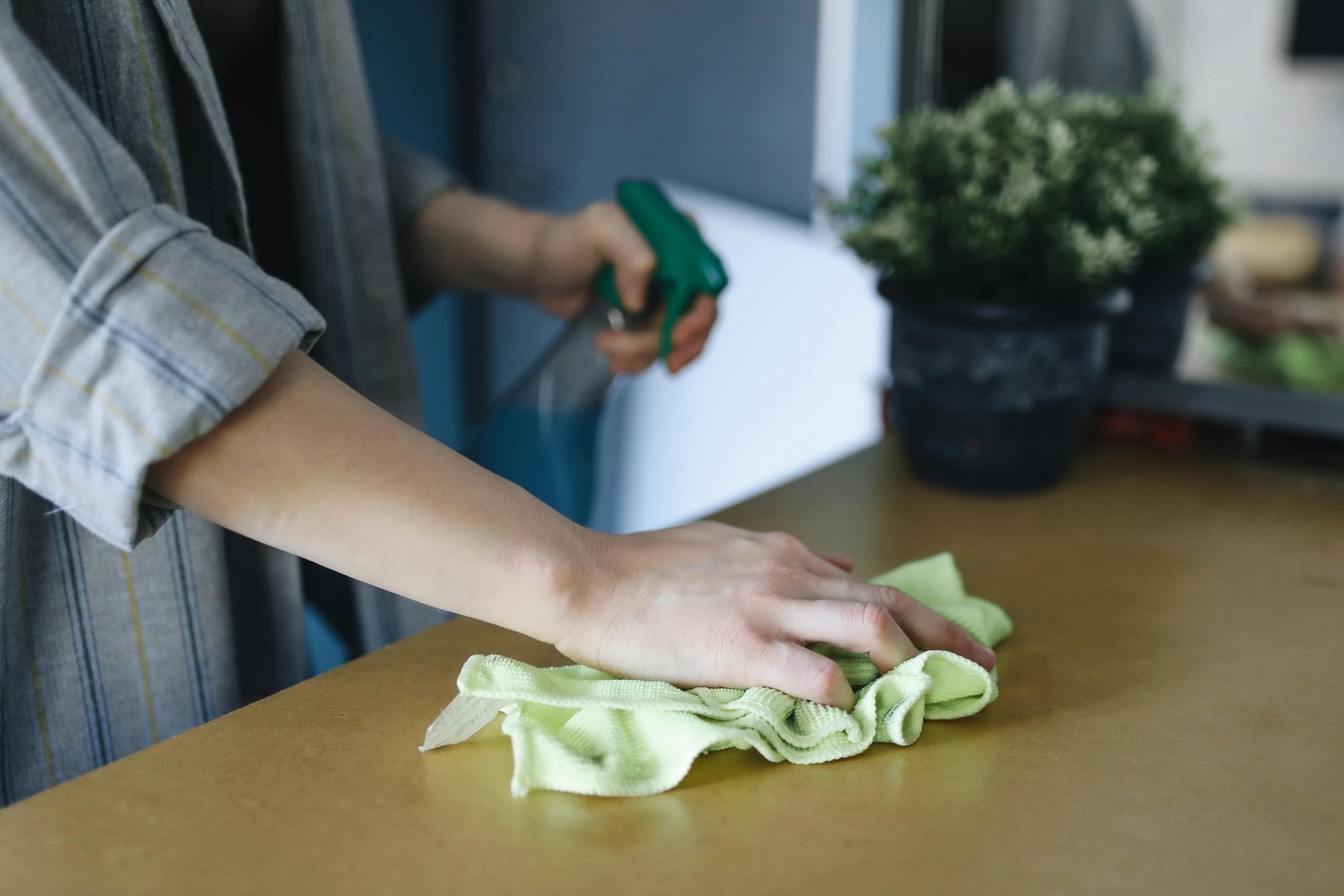 Por que o "cheiro de casa limpa" pode fazer mal para você, segundo este estudo