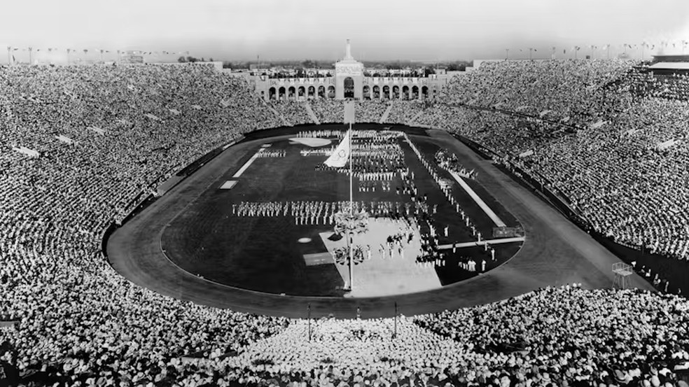 Memorial Coliseum em 1932. Los Angeles, Califórnia (EUA) — Foto: Wikimedia Commons