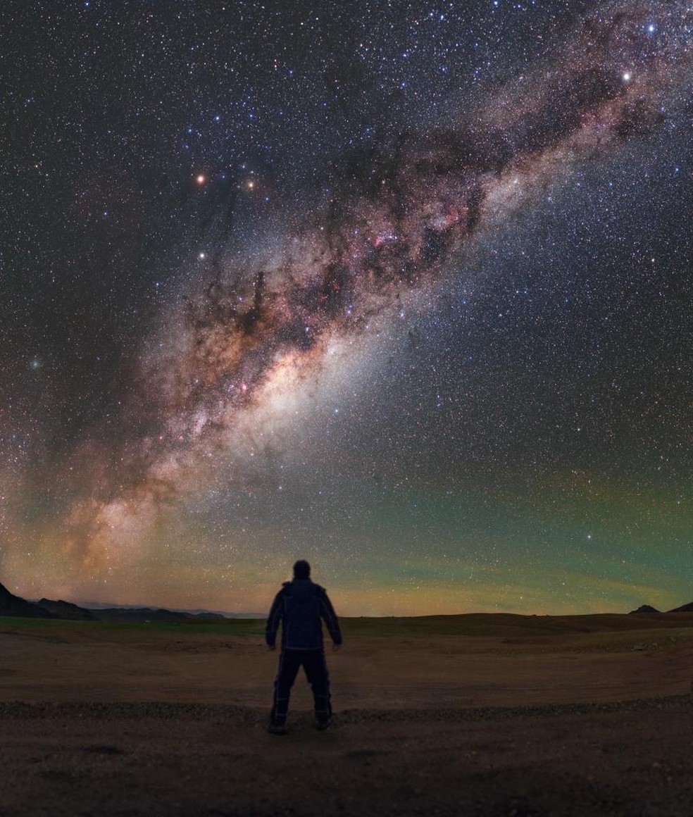 Centro da Via Láctea visto do planalto de Chajnantor, no Deserto de Atacama (Chile) — Foto: Divulgação/ESO/P. Horalek