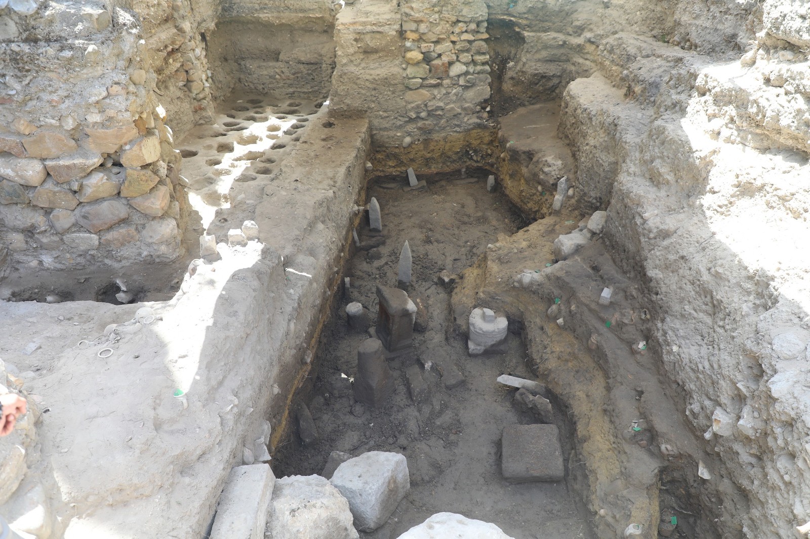 Escavações na Tunísia na antiga cidade de Cartago — Foto: Ministério de Assuntos Culturais da Tunísia/Facebook