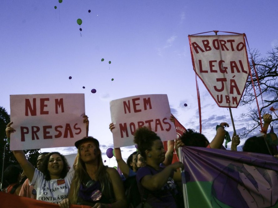 Manifestação pela descriminalização do aborto em Brasília, em 2018