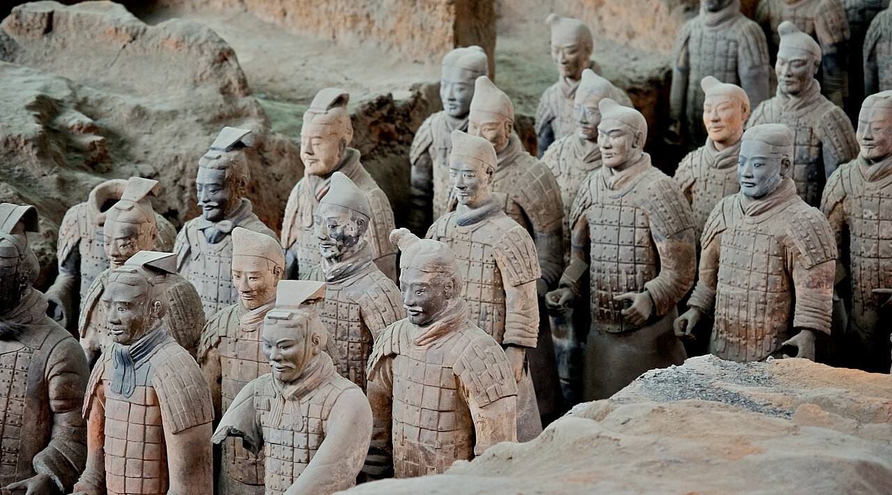 Quem construiu os guerreiros de terracota? Impressões digitais de 2,2 mil anos trazem resposta
