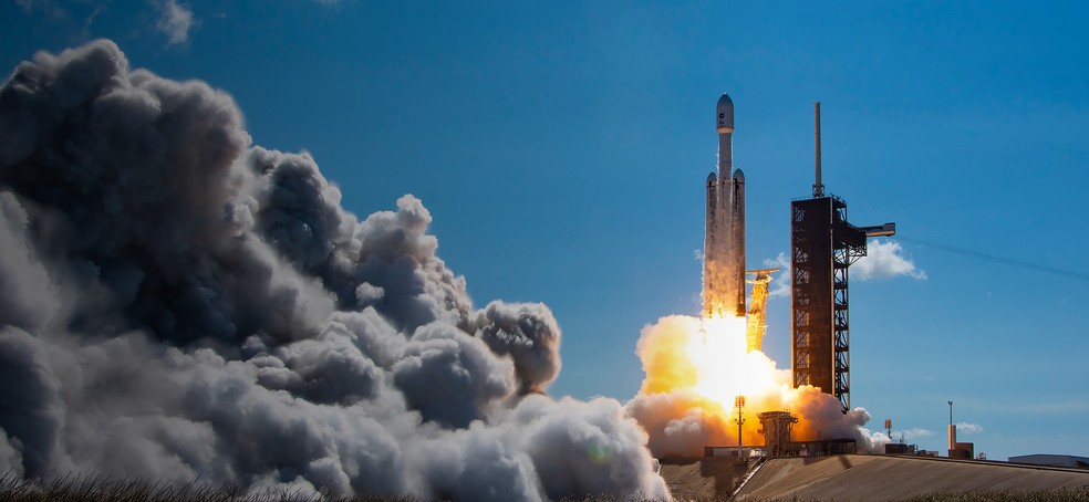  SpaceX