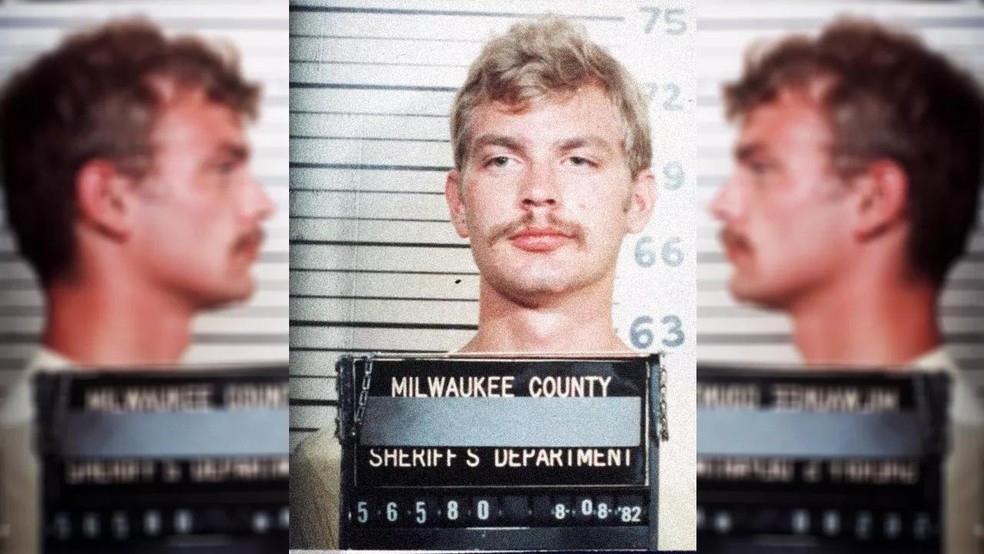 Apelidado de “Canibal de Milwaukee”, norte-americano atraía e matava jovens negros no apartamento da avó. Dahmer em 1982, preso por atentato ao pudor (Foto: Departamento de Polícia de Milwaukee) — Foto: Galileu