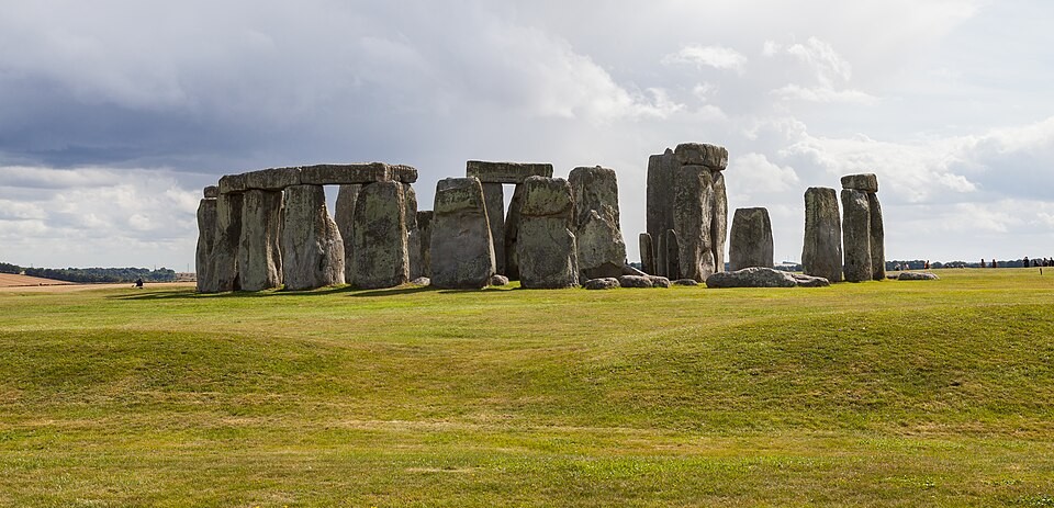 Geleiras podem ter transportado pedra de 6 toneladas até Stonehenge, aponta estudo
