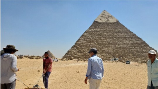 Estrutura soterrada é detectada em cemitério das Pirâmides de Gizé