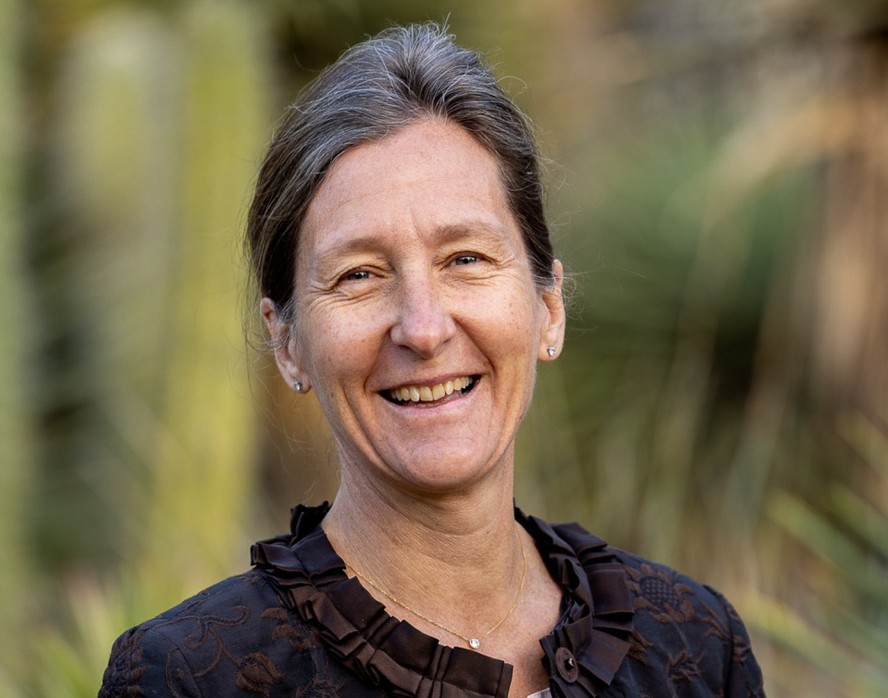 Anna Lembke psiquiatra, professora da Universidade Stanford (EUA) e chefe de uma clínica voltada para o estudo sobre vício na mesma instituição