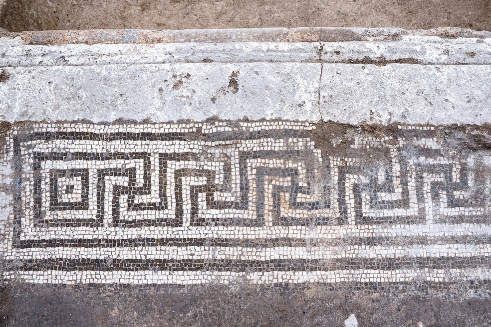 Mesmo depois de 2 mil anos abandonado, antiga vila romana ainda preserva mosaicos bem conservados — Foto: Ministério da Cultura da Itália
