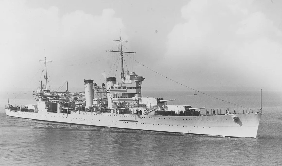 O USS New Orleans visto em águas inglesas, por volta de junho de 1934. — Foto: Marinha dos EUA