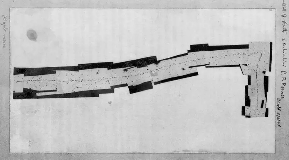 Decaimento do méson pi em méson mi mostra principal resultado obtido pelo grupo de Bristol, do físico César Lattes — Foto: Agência Brasil/Centro Brasileiro de Pesquisas Físicas/Divulgação