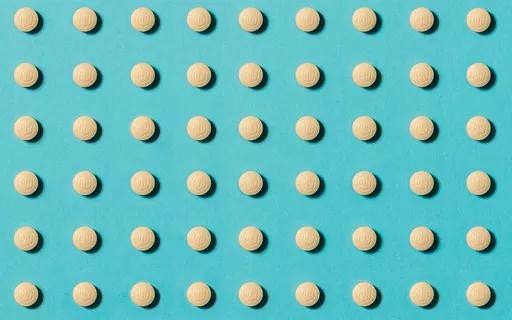 Uso de pílula anticoncepcional é associado a maior frequência de comer emocional