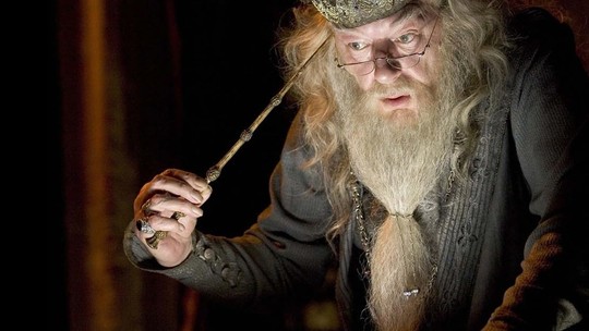 Dumbledore é gay? A polêmica sobre a sexualidade do personagem