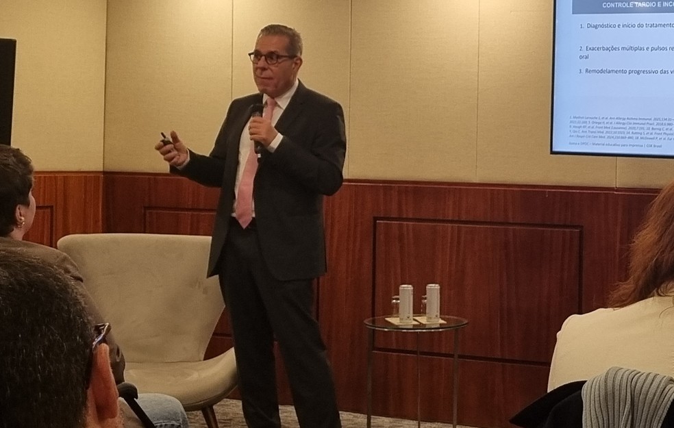 José Eduardo Delfini Cançado, médico pneumologista, durante evento em São Paulo — Foto: Sarah Macedo