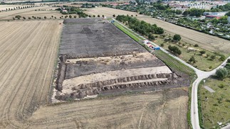 Área descoberta em escavação para construção de estádio — Foto: State Office for Monument Preservation and Archaeology Saxony-Anhalt
