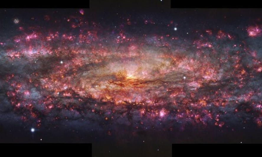 Imagem mais detalhada de uma galáxia revela milhares de cores no