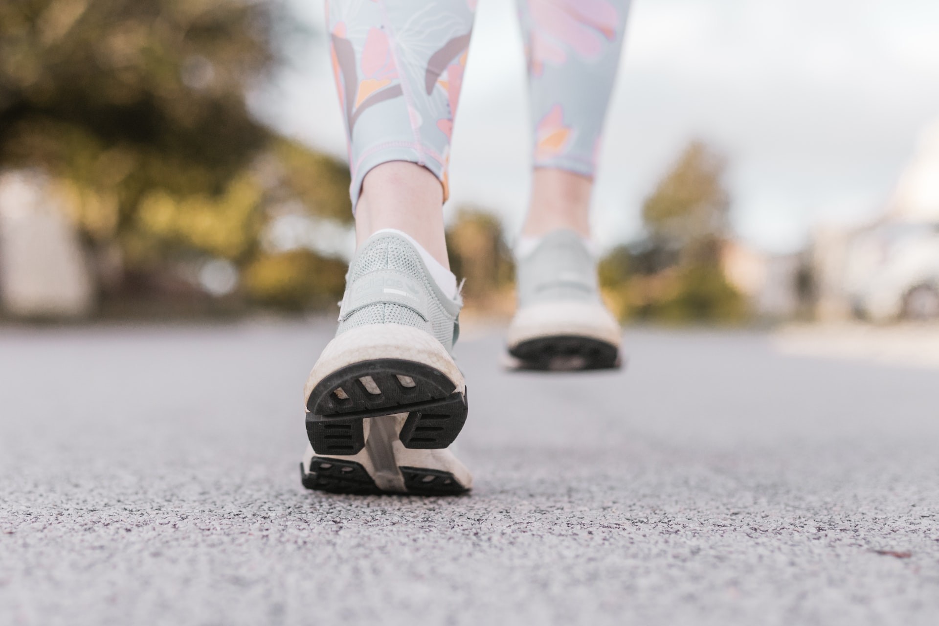 Adolescentes que caminham mais passos por dia tem saúde mental melhor