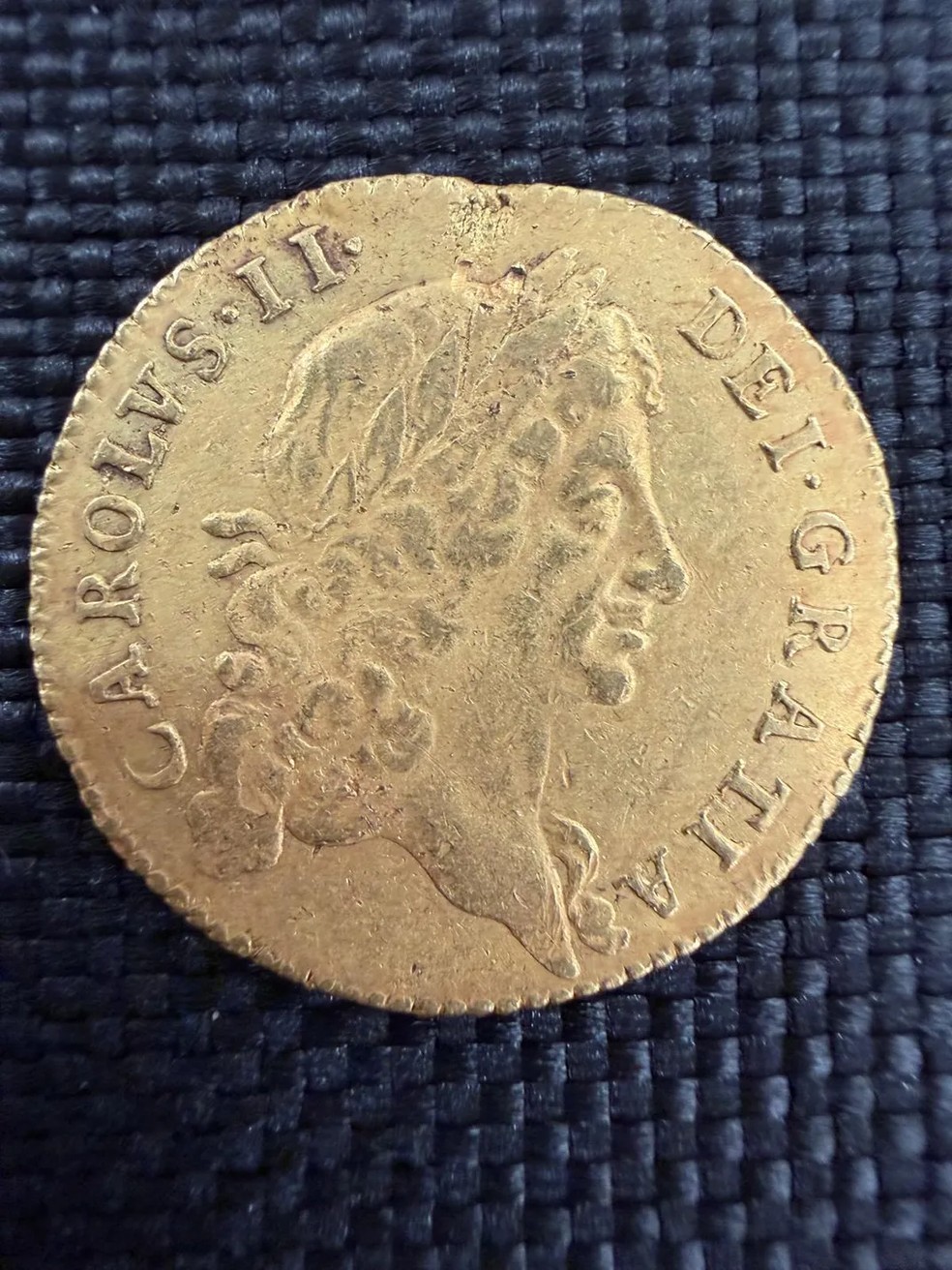 Moeda de ouro recuperada do naufrágio Phoenix — Foto: Museu das Ilhas Scilly