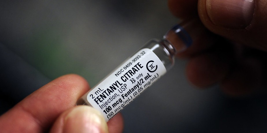 Estudo da Fiocruz aborda uso crescente de fentanil ilícito no Brasil -  Simepar