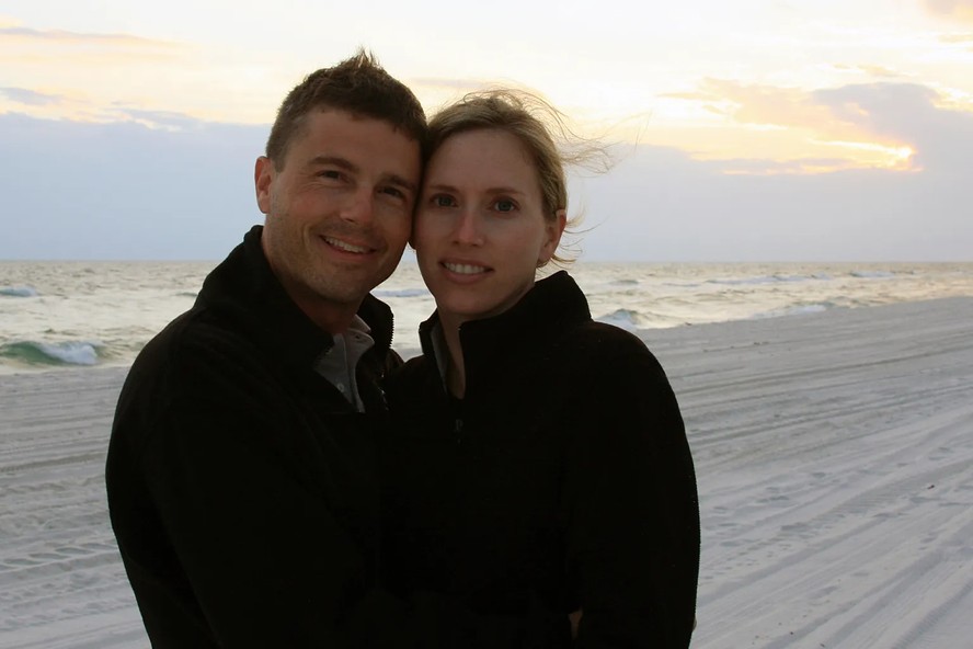 Tripulação da missão Artemis 2 sugere nomes para duas crateras lunares em transmissão ao vivo