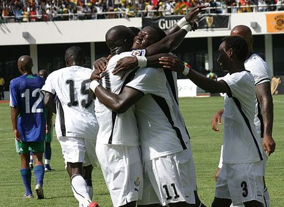 Imagem da seleção de Gana comemorando um gol na Copa do Mundo de 2010 — Foto: wikimedia commons