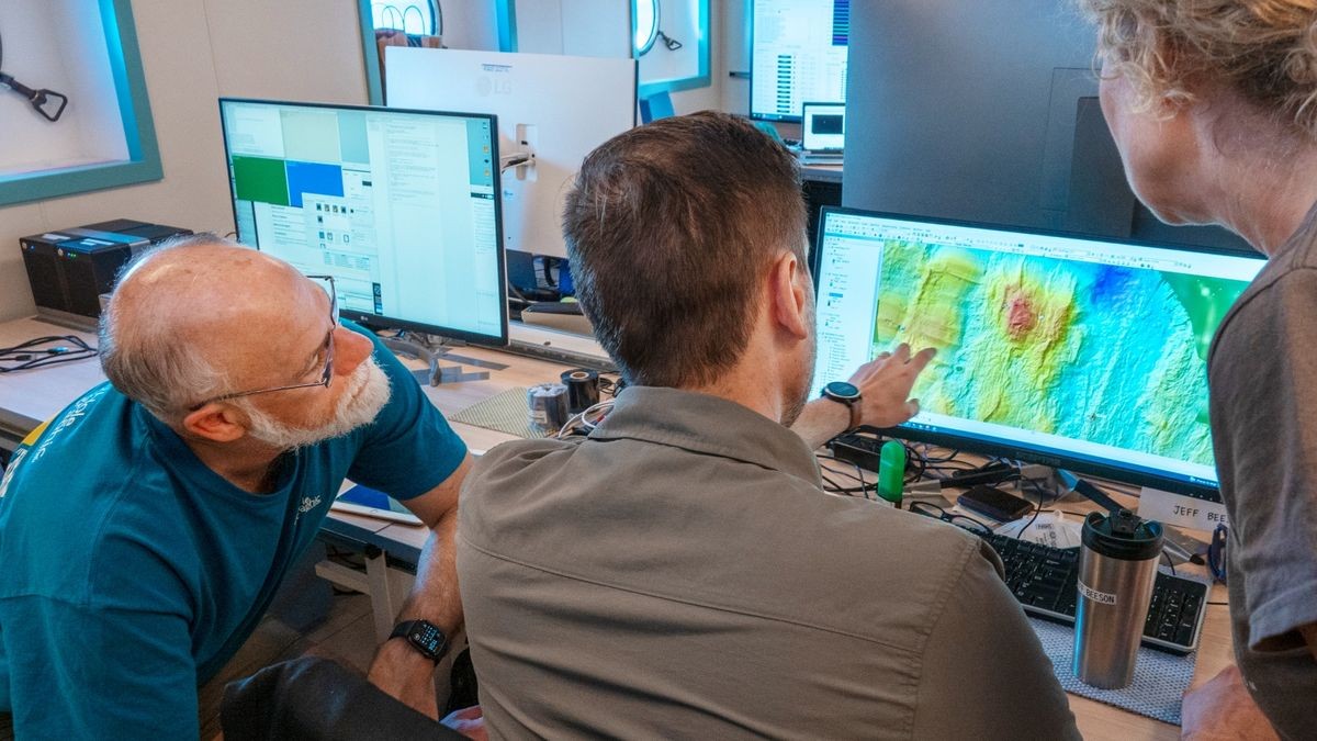 Pesquisadores detectam grandes montanhas submarinas entre Peru e Chile | Ciência