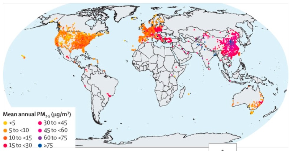 Distribuição global da estação de monitoramento e concentração média anual de PM2·5 entre 2000 e 2019 — Foto: Reprodução The Lancet Planetary Health
